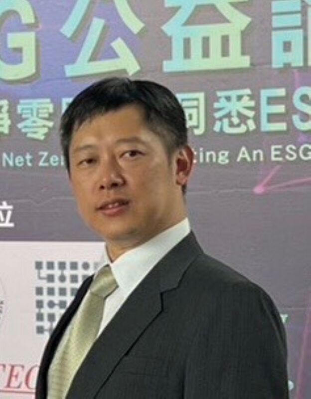 錢威 助理教授圖片(另開新視窗)